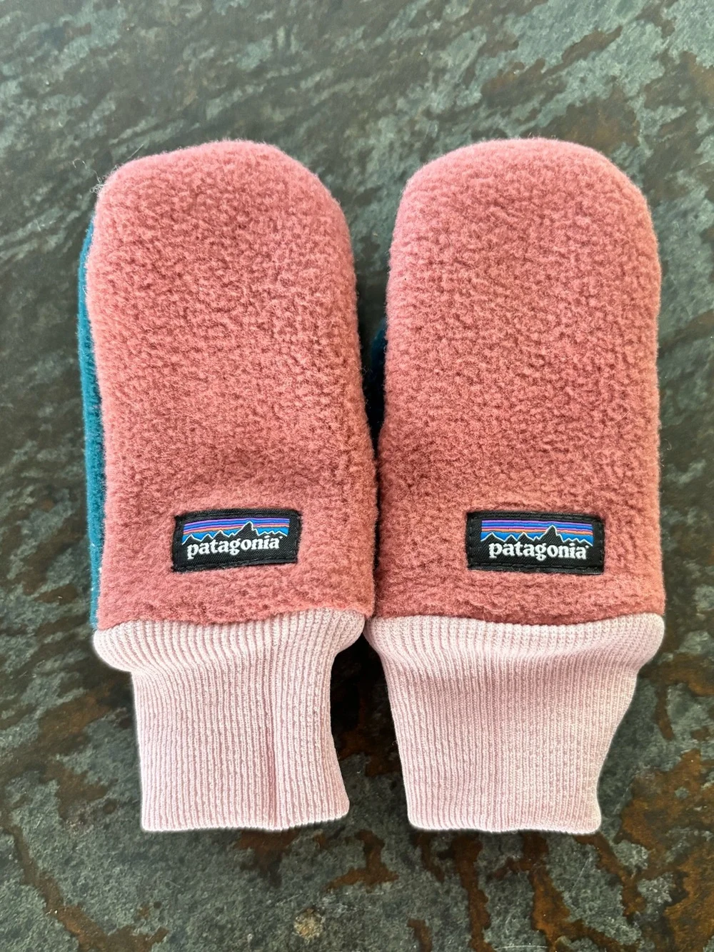 Patagonia Baby Pita Pocket Mitten 2 Pairs 3-6 Month Infant